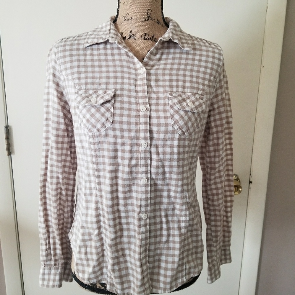 Old Navy checkered Button Down top